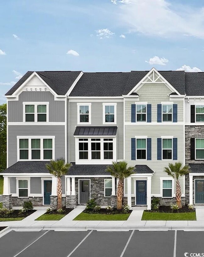 Building Photo - 303 Golan Cir