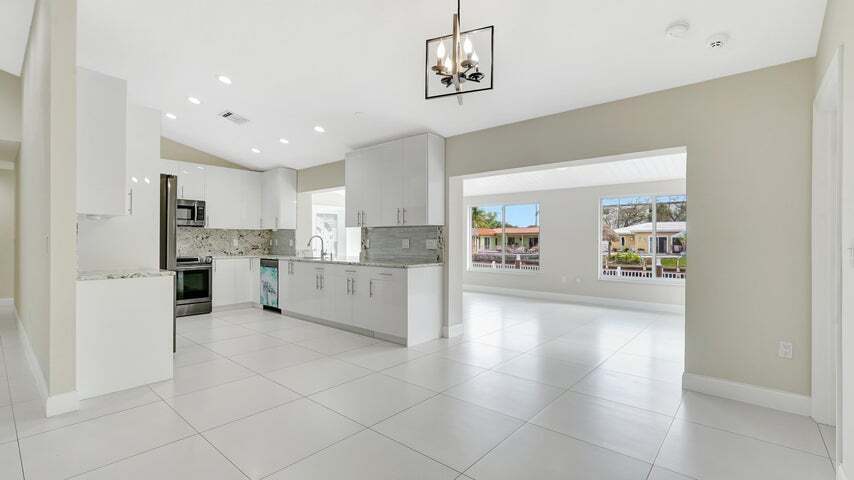 Photo - 1412 NE 53rd Ct (Fort Lauderdale, FL)