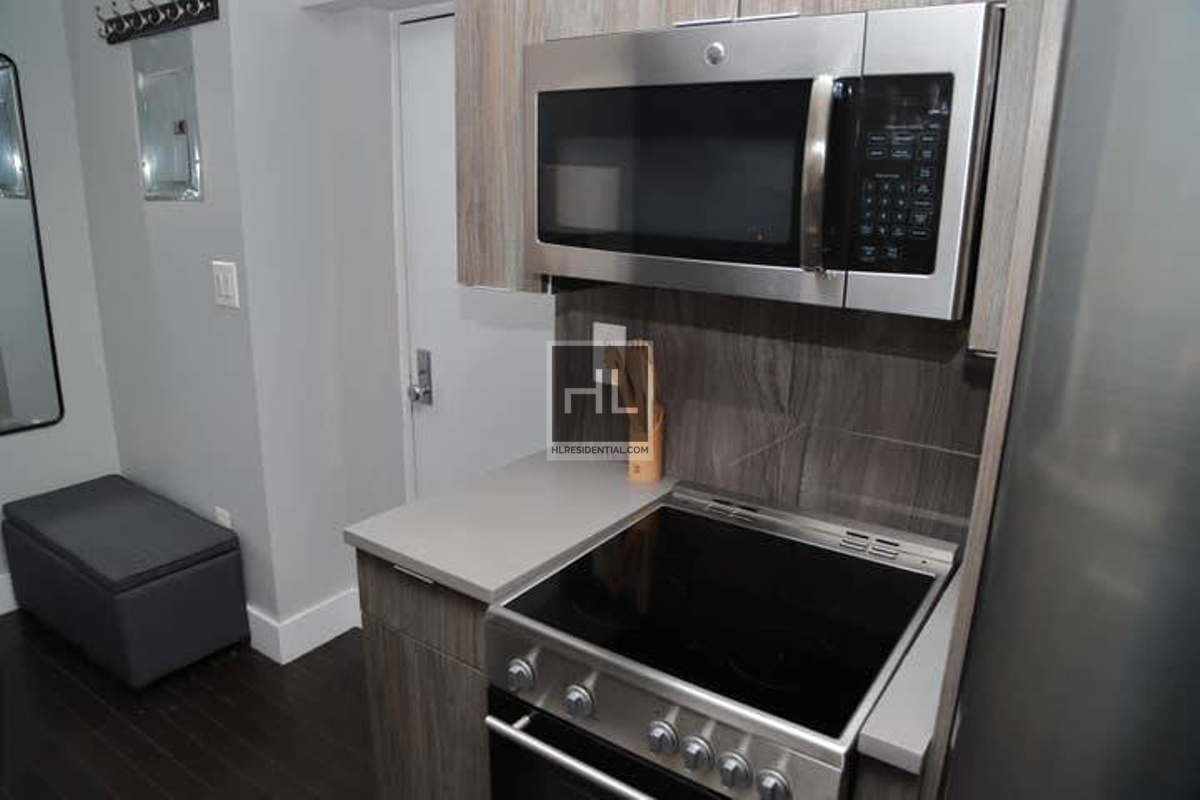 Foto principal - EAST 106 STREET