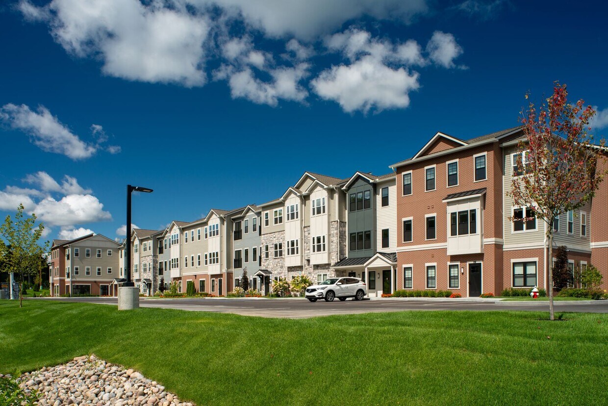 Foto del edificio - Unit I- Luxury 2 Bedroom 2 Bathroom (55+)