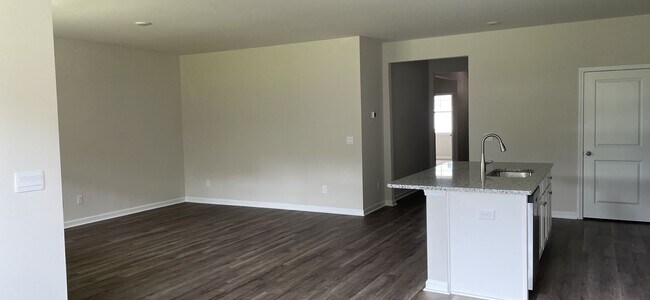 Foto del edificio - Reduced! New build 3 bedroom/2 bath home i...