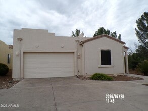 Building Photo - 830 Corazon Ln