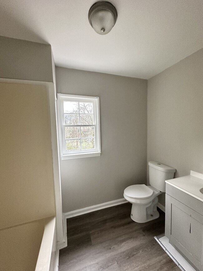 Foto del edificio - 1076 Green St