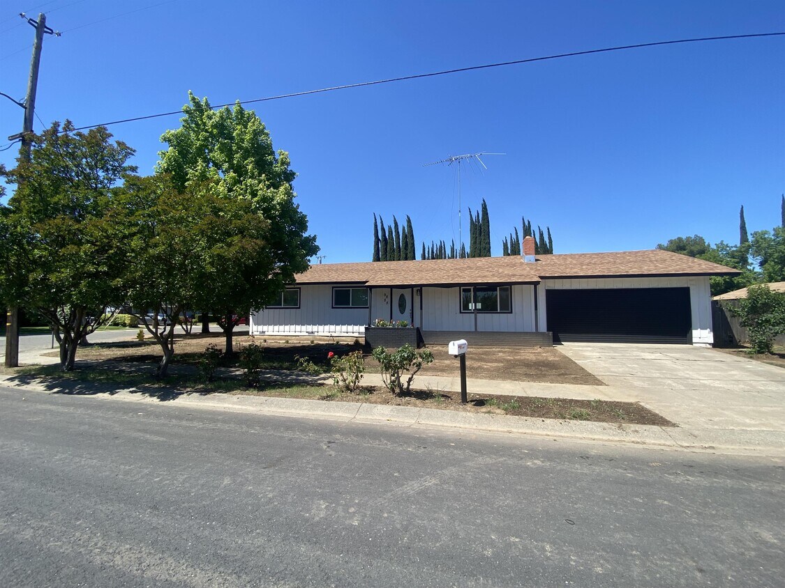 9888 Sinnard Ave, Live Oak, CA 95953 House Rental in Live Oak, CA