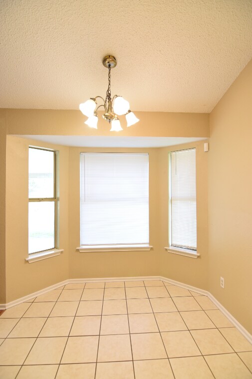 Building Photo - 2502 Savage Dr