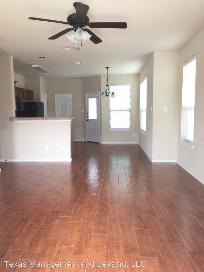 Foto del edificio - 3 br, 2.5 bath House - 1117 Brown Rock Drive