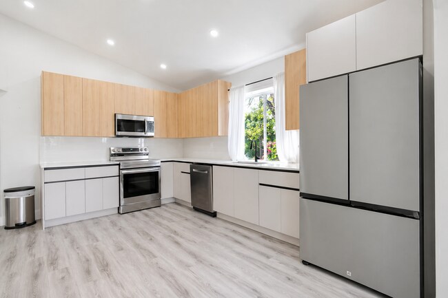 Foto del edificio - 113 SE 8th Ave