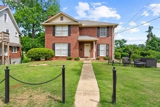 Building Photo - 1414 Caplewood Dr