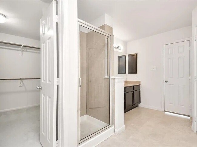 Foto del edificio - 6411 Atlasridge Dr