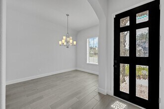 Building Photo - 15835 Bird of Paradise Dr