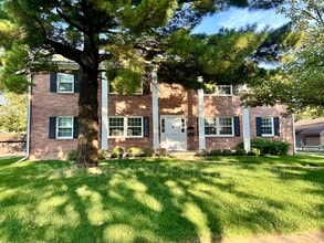 Building Photo - 4126 Newcastle Dr