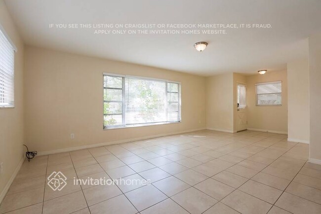Building Photo - 543 Terrace Dr