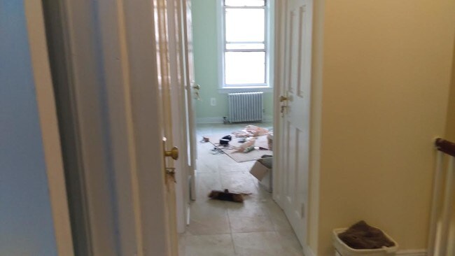 Foto del edificio - 250 96th St