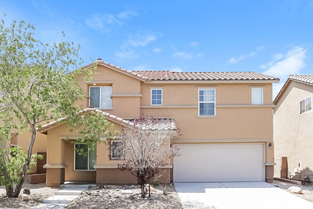 Foto principal - 11645 Giles St