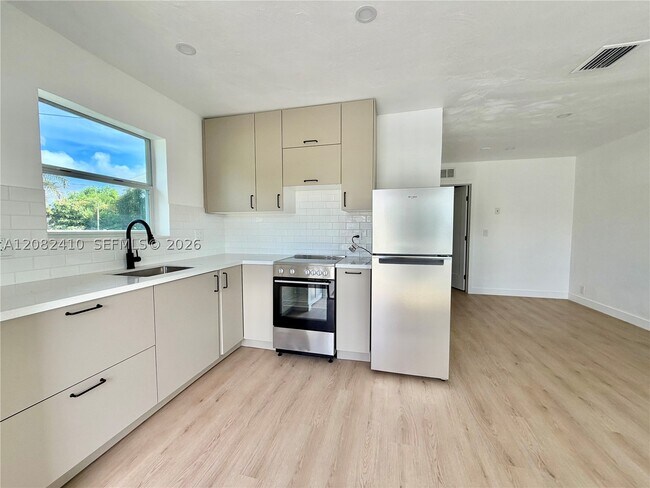 Foto del edificio - 101 SW 4th St