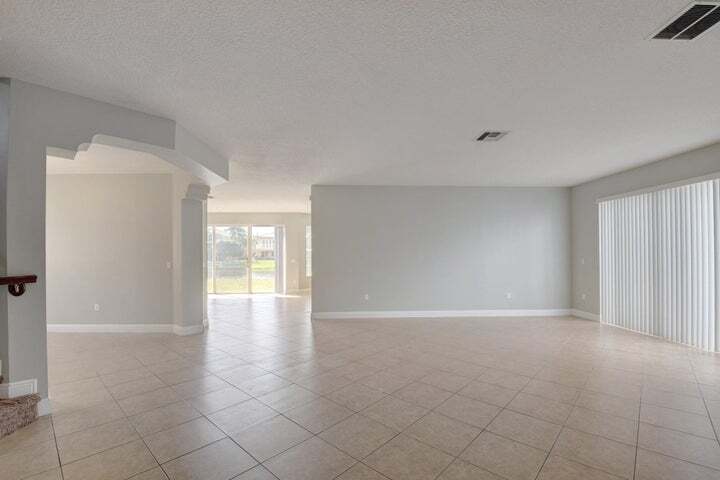 Foto principal - 9860 Woolworth Ct