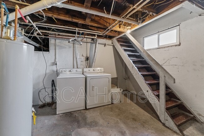 Building Photo - 528 E Raymond St