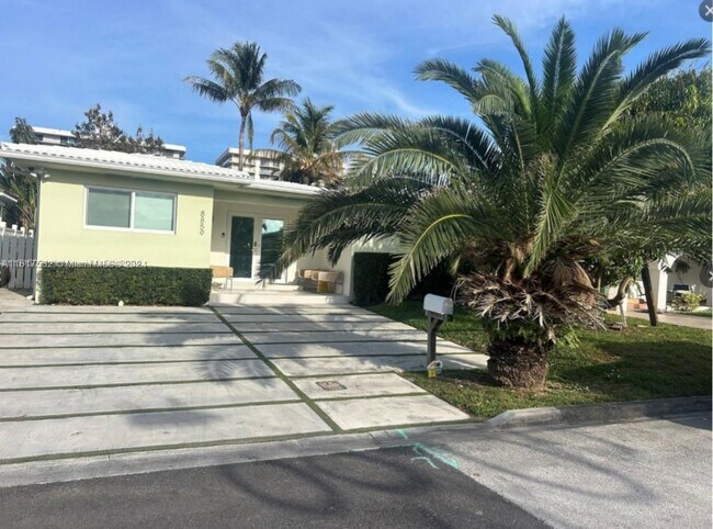 Foto del edificio - 8859 Abbott Ave