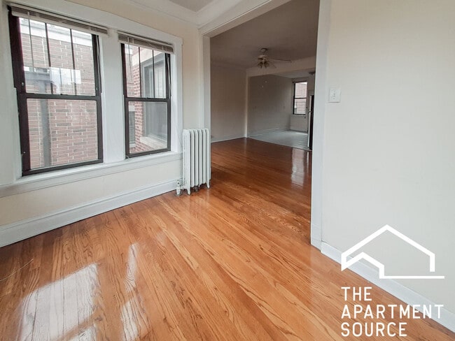 Foto del edificio - 2876 N Clark St