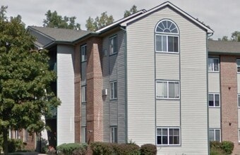 Building Photo - 2700 Marfitt Rd