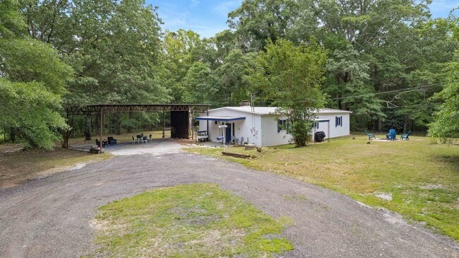 Building Photo - 137 Odith Rd