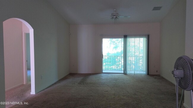 Foto del edificio - 5663 Greenland Rd