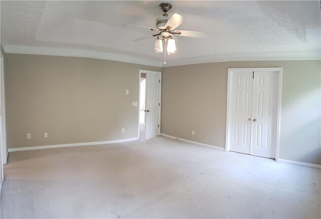 Foto del edificio - 204 Wild Flower Ln