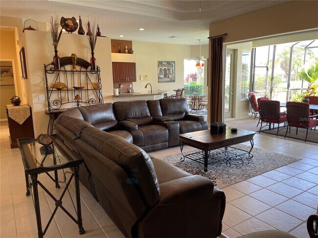 Building Photo - 4961 Sabal Lake Cir