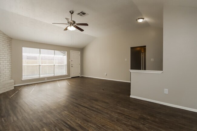 Building Photo - 4126 Sequoia Street