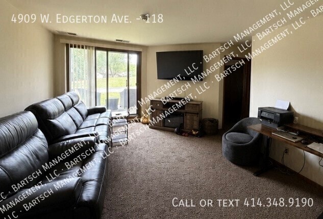 Building Photo - 4909 W Edgerton Ave