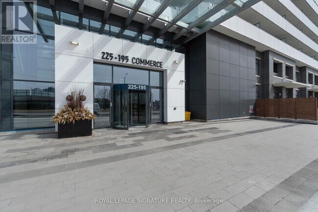 Building Photo - 225 Commerce St