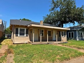 Building Photo - 1626 Harrison St