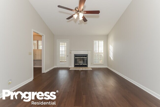 Building Photo - 103 Southampton Ct