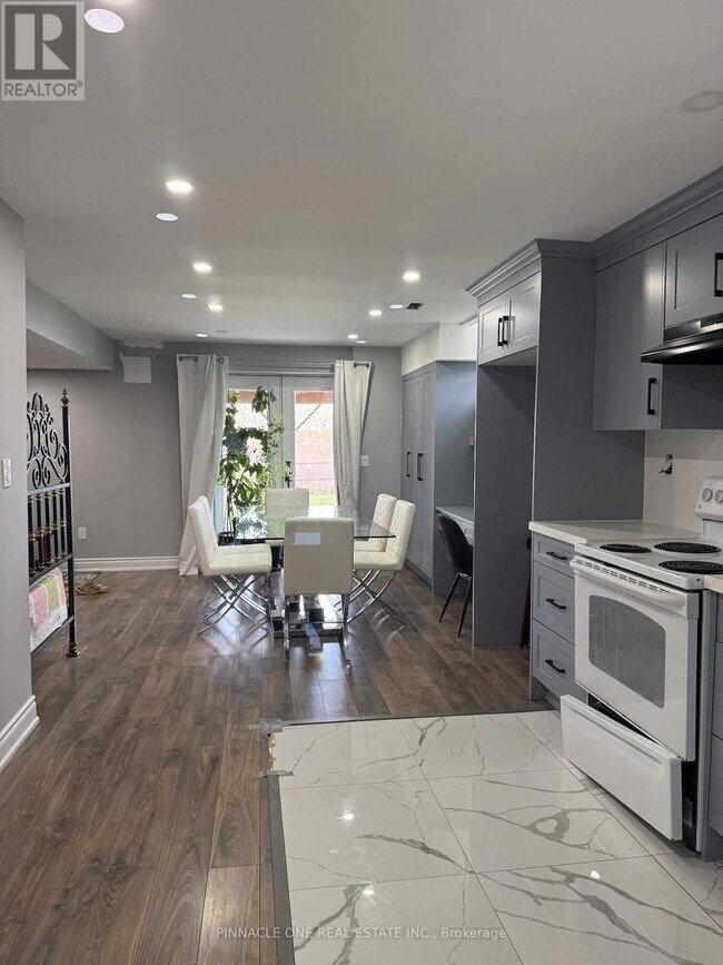 Photo du bâtiment - 23 Purdy Pl