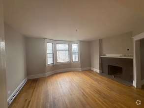 Building Photo - 150 Orange St