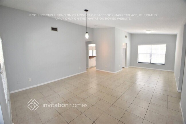Building Photo - 11521 SW 52nd St
