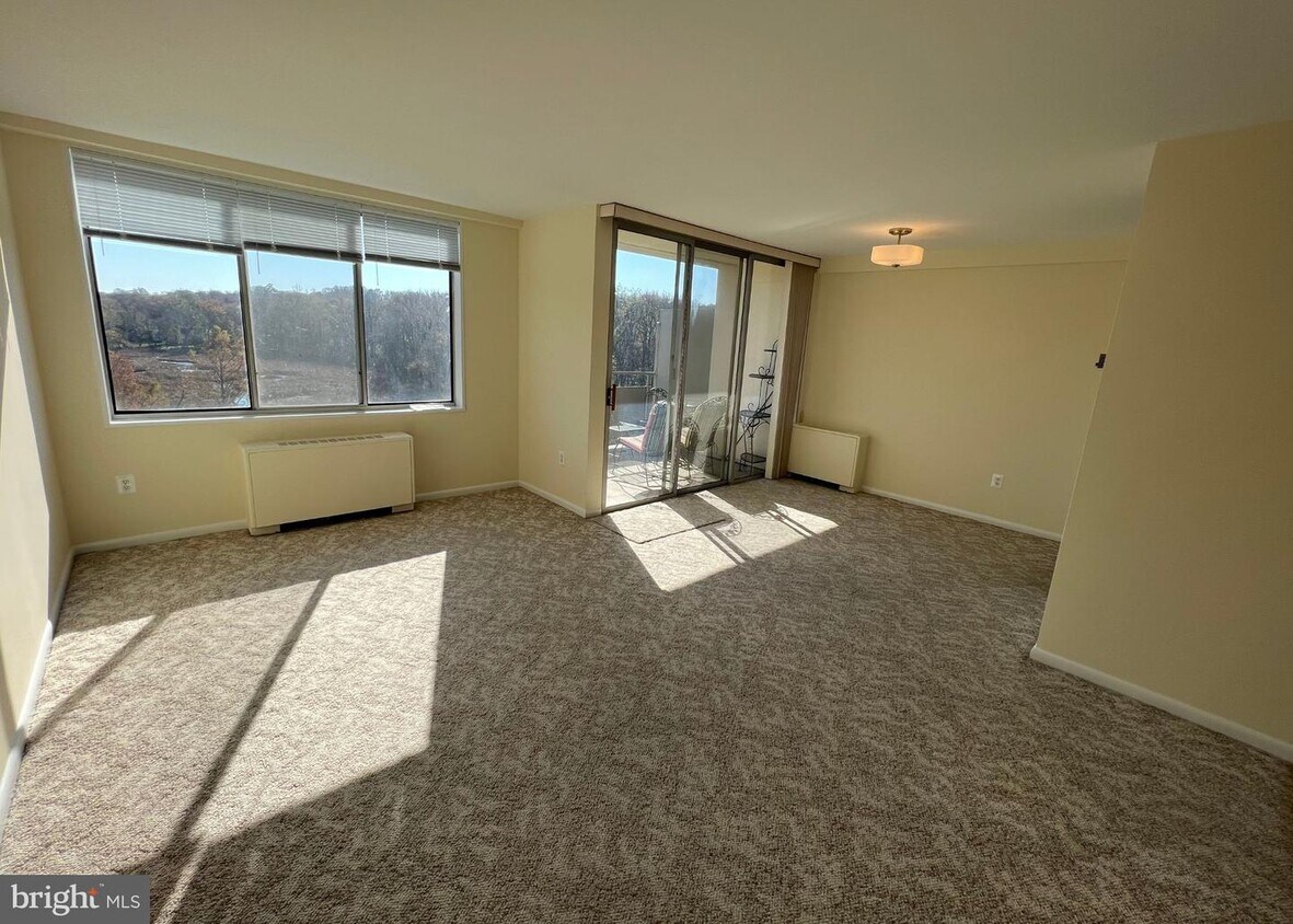 6631 Wakefield Dr Unit 616, Alexandria, VA 22307 Room for Rent in