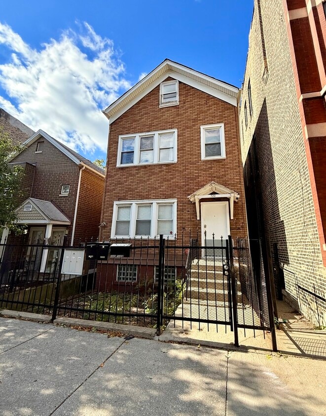 Primary Photo - 720 N Elizabeth St