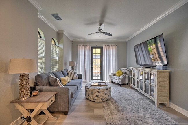 Building Photo - 9117 Chula Vista St