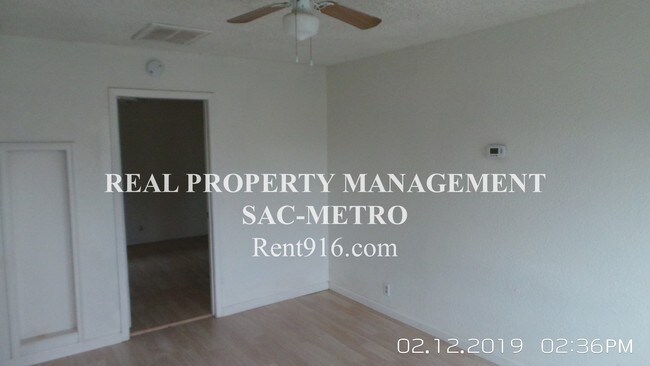 Foto del edificio - 2749 Fairfield St