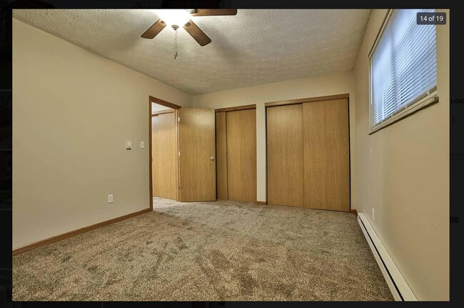Building Photo - 6 Camelot Ct