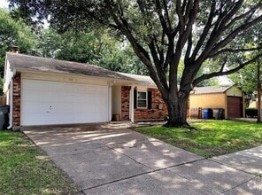 Building Photo - 533 Hightrail Dr