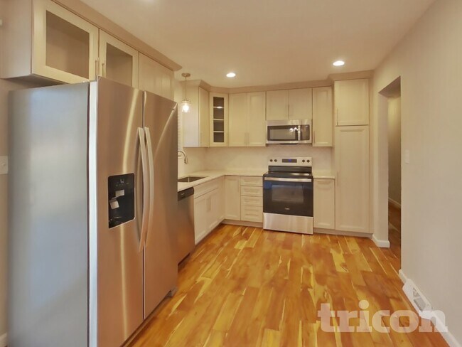 Foto del edificio - 1116 NE 10 St