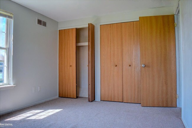 Foto del edificio - 8904 Shawn Dr