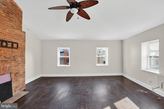 Building Photo - 1600 Frankford Ave