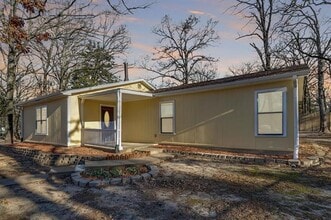 Building Photo - 157 Harbor Dr