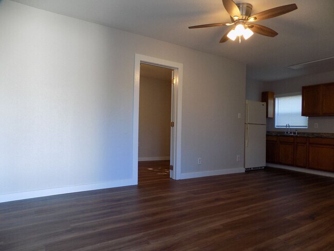 Foto del edificio - 699 W Osceola St