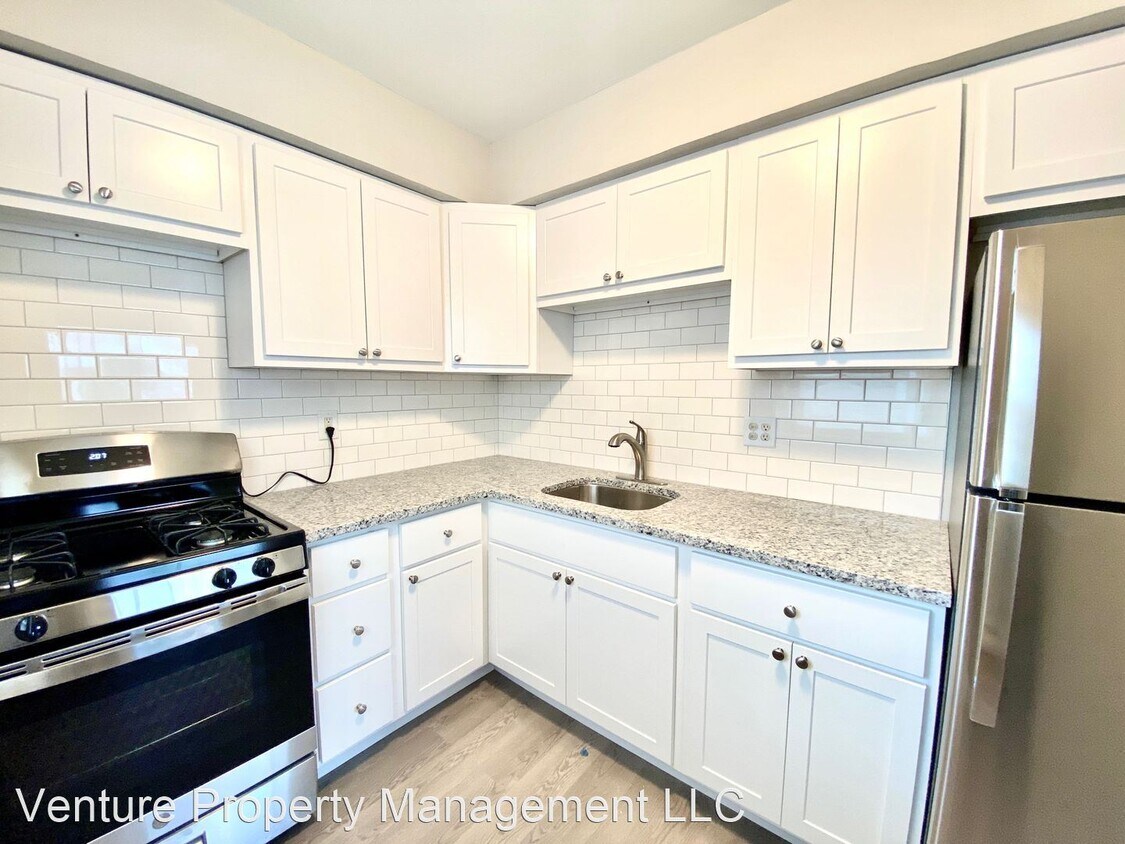Primary Photo - 3140 S Kinnickinnic Ave