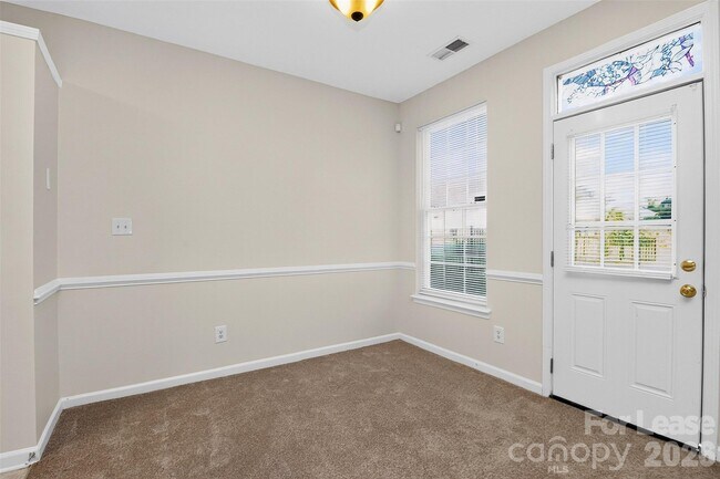 Foto del edificio - 3003 Moonstone Ln