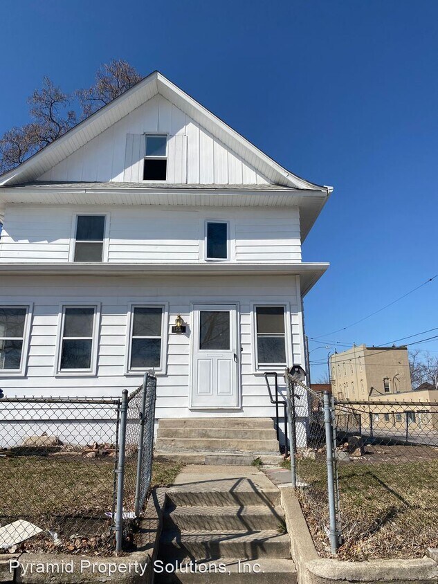 Primary Photo - 4 br, 2 bath House - 1554 Capitol Ave